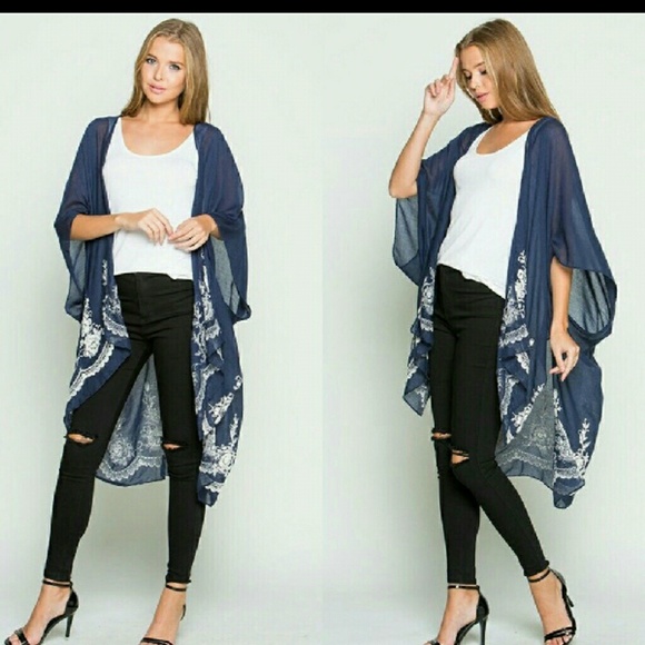 floral embroidered kimono - Picture 2 of 2